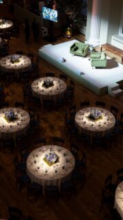 Your next corporate celebration could look like this ✨
 
Set beneath the iconic Rubens ceiling, where history meets modern hospitality, and every detail lands.
 
Venue: @historicroyalpalacesevents Banqueting House
Planning: @driveglobal 
Production: @wise_productions 
Catering: @bywordofmouthuk 
Florist: @simonlycett